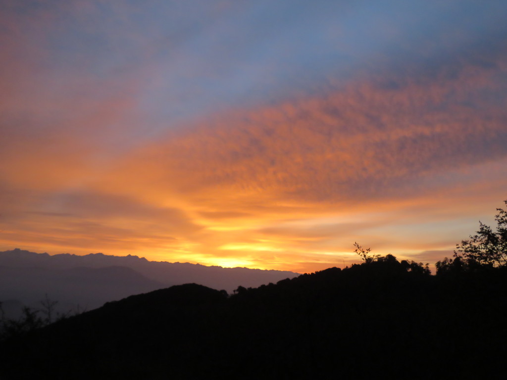 A colourful dawn at Jorebotey